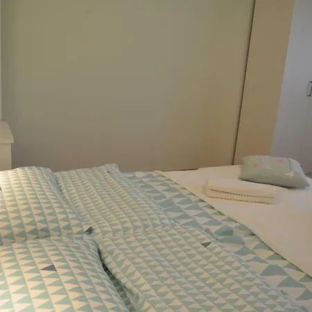 Villon Apartmanhaz Apartman Balatonlelle