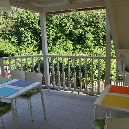 Villon Apartmanhaz Apartman Balatonlelle